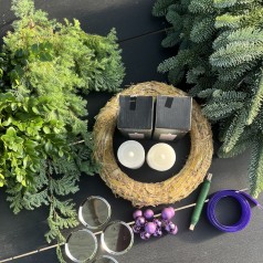 Bind-Selv Adventskrans - Original lilla med ledlys